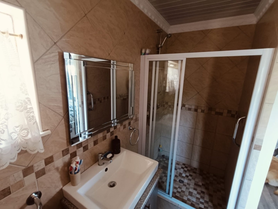 3 Bedroom Property for Sale in Uitsig Free State